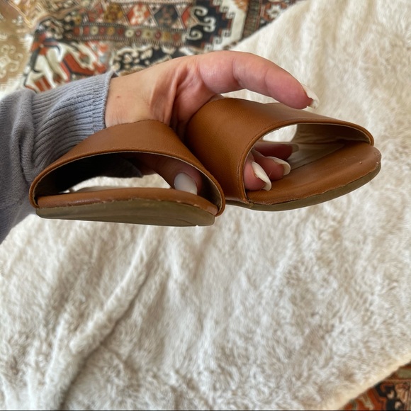 Tan Sandals - Picture 6 of 6
